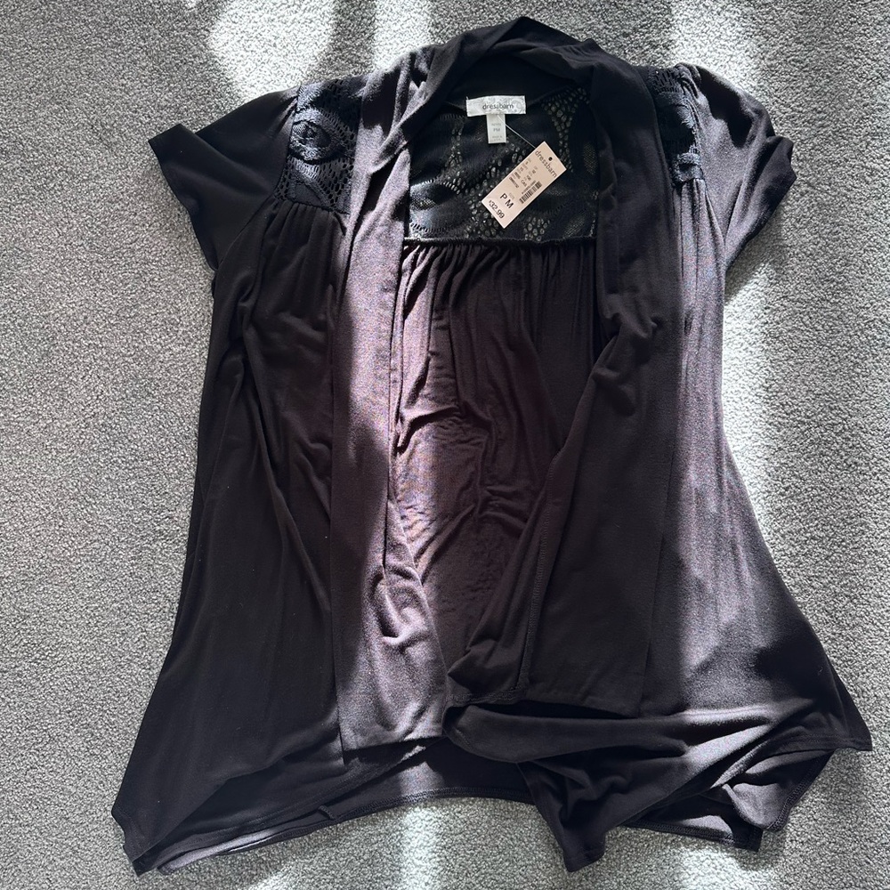 Black short sleeve cardigan